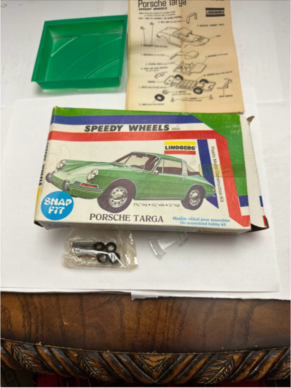 VTG Porsche SPEEDY WHEELS SERIES SNAP FIT Porsche Targa KIT 1033 - 1976